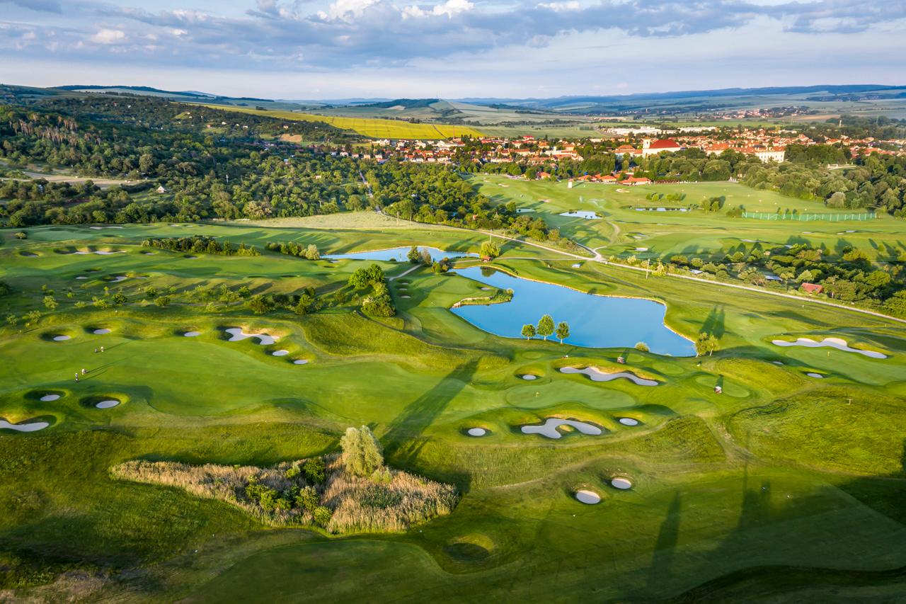 Austerlitz Golf Resort - Picture 0